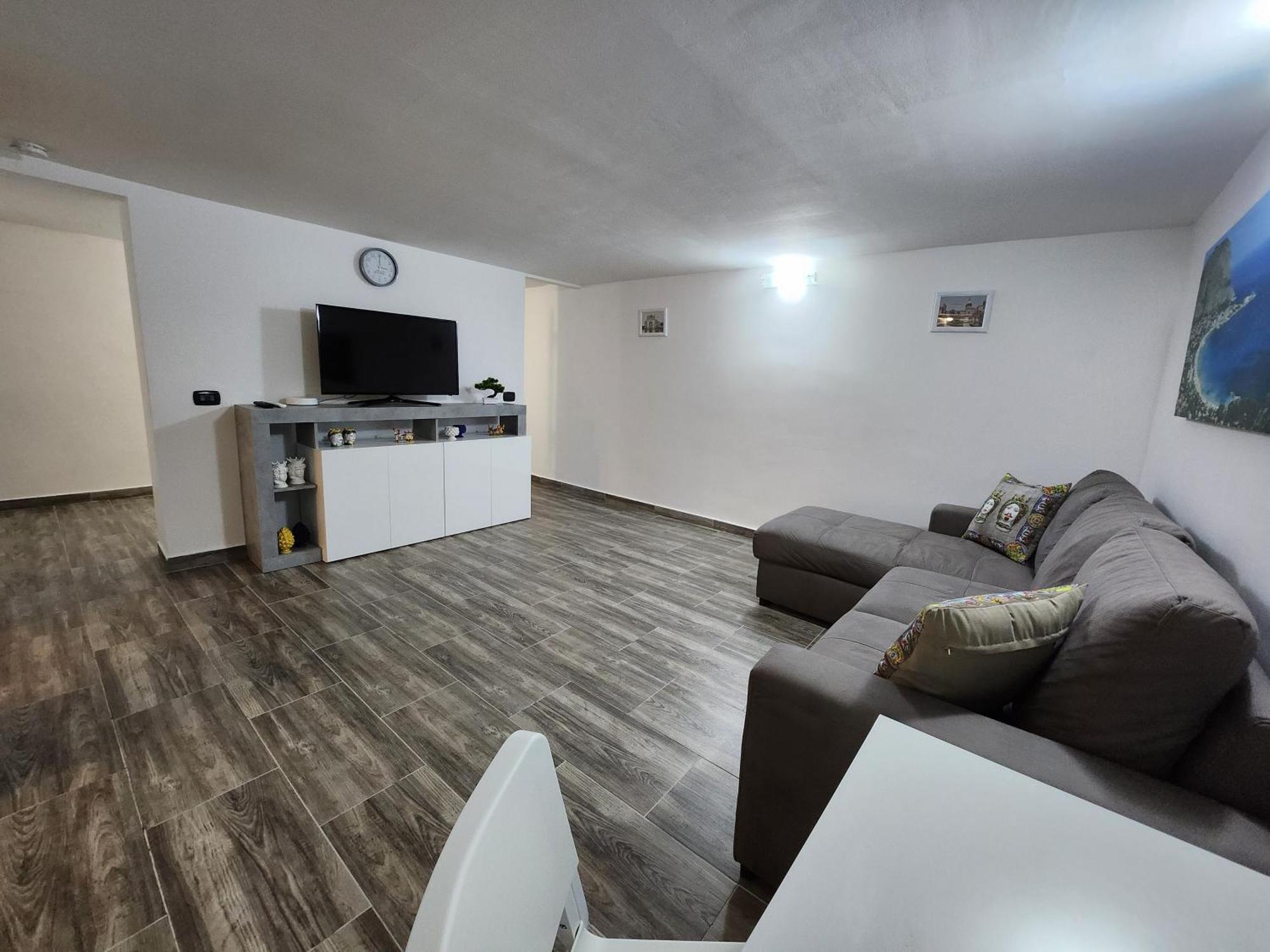 Don Vito'S Home, Dsg2 Short Lets, 250 Mt Metro Палермо Екстериор снимка