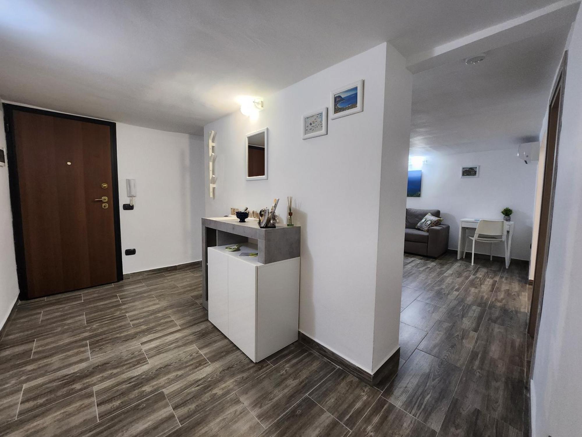 Don Vito'S Home, Dsg2 Short Lets, 250 Mt Metro Палермо Екстериор снимка